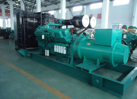 奉新800kw康明斯柴油发电机组图片 奉新800kw康明斯柴油发电机组图片