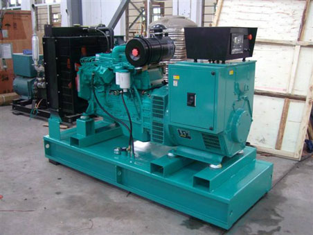奉新200kw康明斯柴油发电机组图片 奉新200kw康明斯柴油发电机组图片